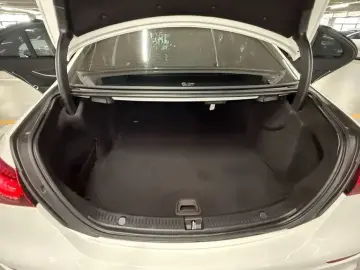 2022 Mercedes-Benz E-Класс с пробегом 60 400 км