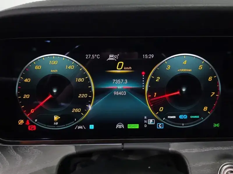 2021 Mercedes-Benz E-Класс с пробегом 98 403 км