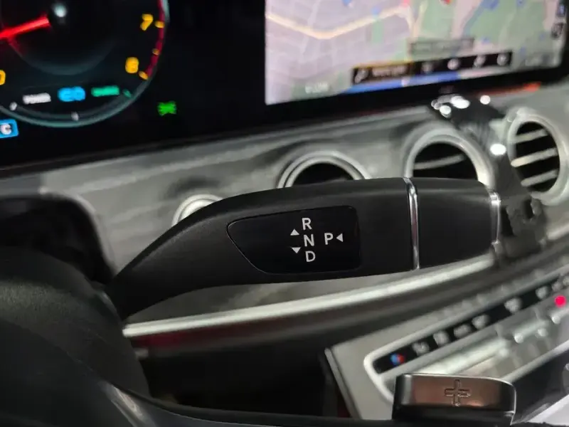 2021 Mercedes-Benz E-Класс с пробегом 98 403 км