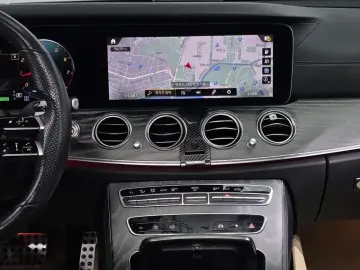 2021 Mercedes-Benz E-Класс с пробегом 98 403 км