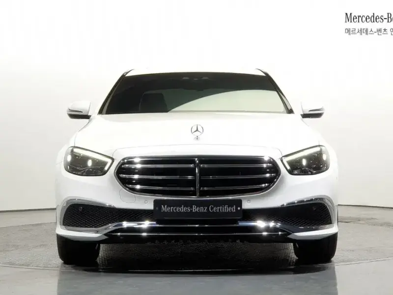 2022 Mercedes-Benz E-Класс с пробегом 14 300 км