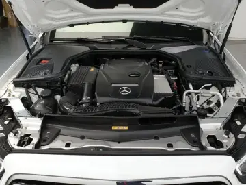 2022 Mercedes-Benz E-Класс с пробегом 14 300 км