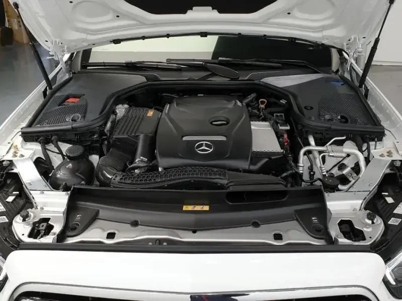2022 Mercedes-Benz E-Класс с пробегом 14 300 км