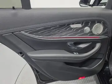 2021 Mercedes-Benz E-Класс с пробегом 98 403 км