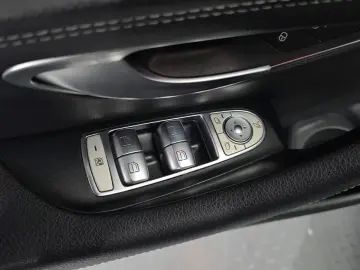 2021 Mercedes-Benz E-Класс с пробегом 98 403 км
