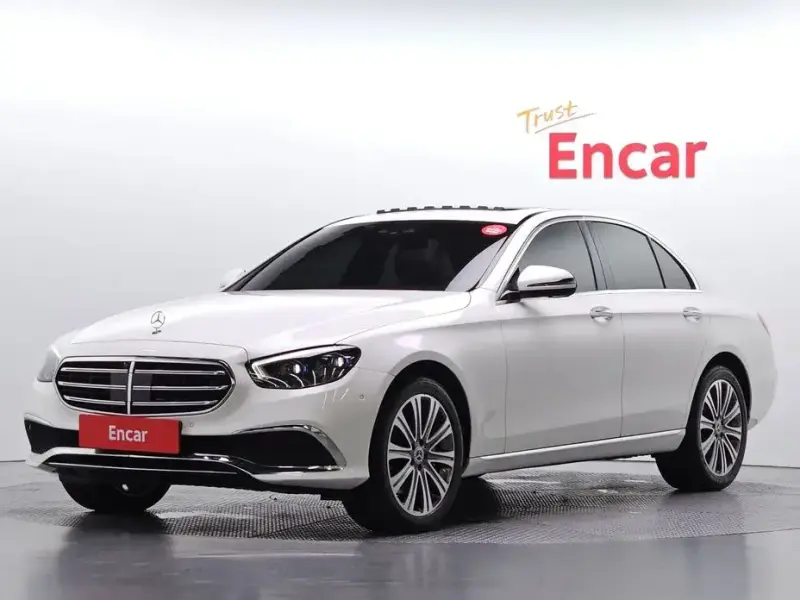 2023 Mercedes-Benz E-Класс с пробегом 43 532 км
