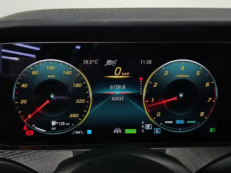 2023 Mercedes-Benz E-Класс с пробегом 43 532 км