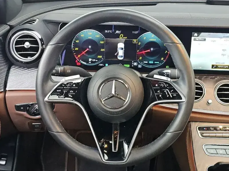 2023 Mercedes-Benz E-Класс с пробегом 43 532 км