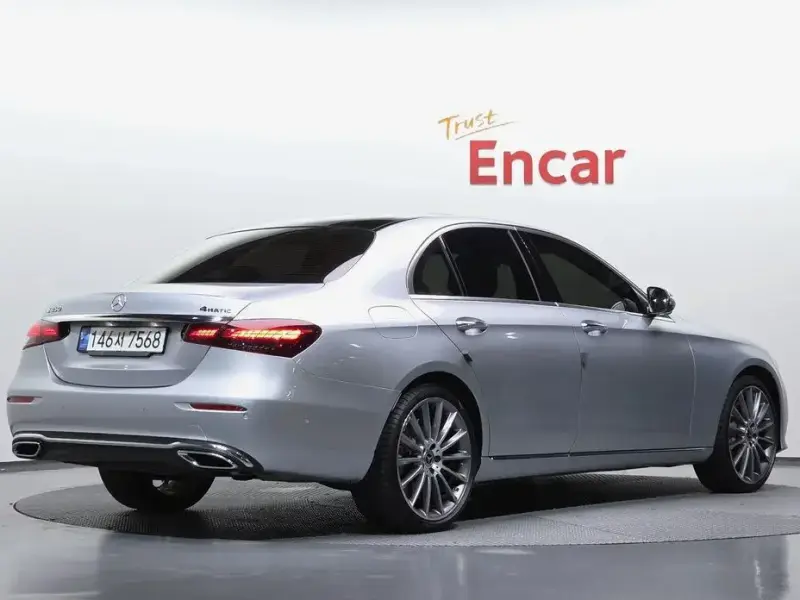 2023 Mercedes-Benz E-Класс с пробегом 32 062 км