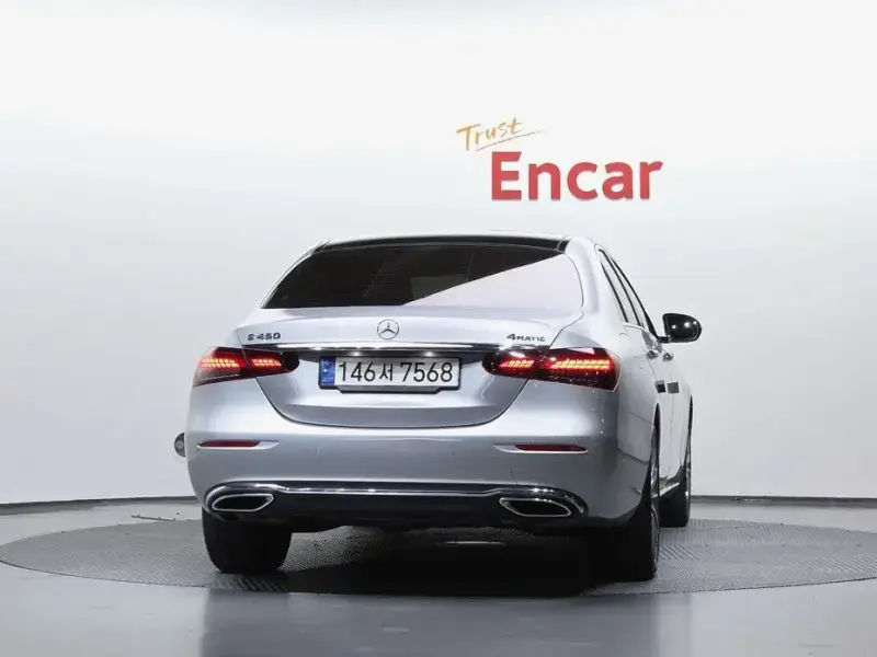 2023 Mercedes-Benz E-Класс с пробегом 32 062 км