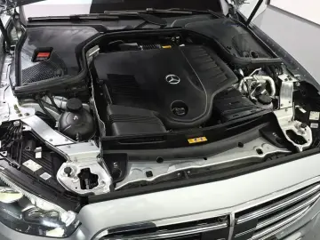 2023 Mercedes-Benz E-Класс с пробегом 32 062 км