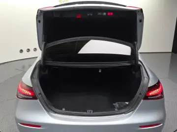 2023 Mercedes-Benz E-Класс с пробегом 32 062 км