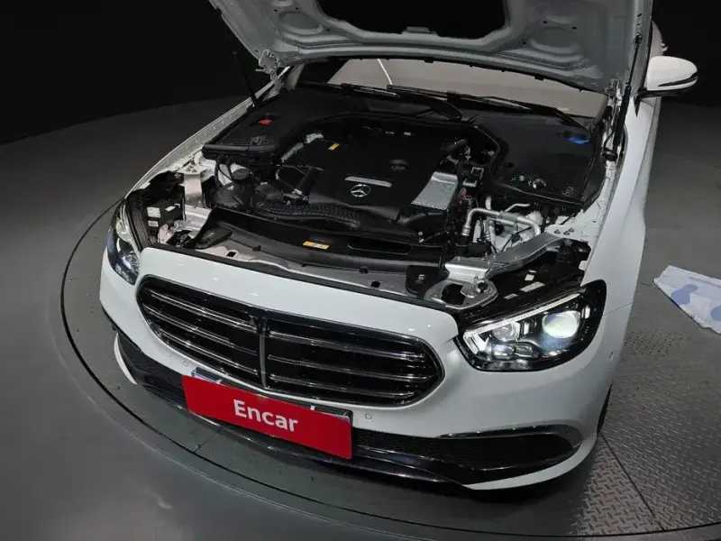 2022 Mercedes-Benz E-Класс с пробегом 25 704 км