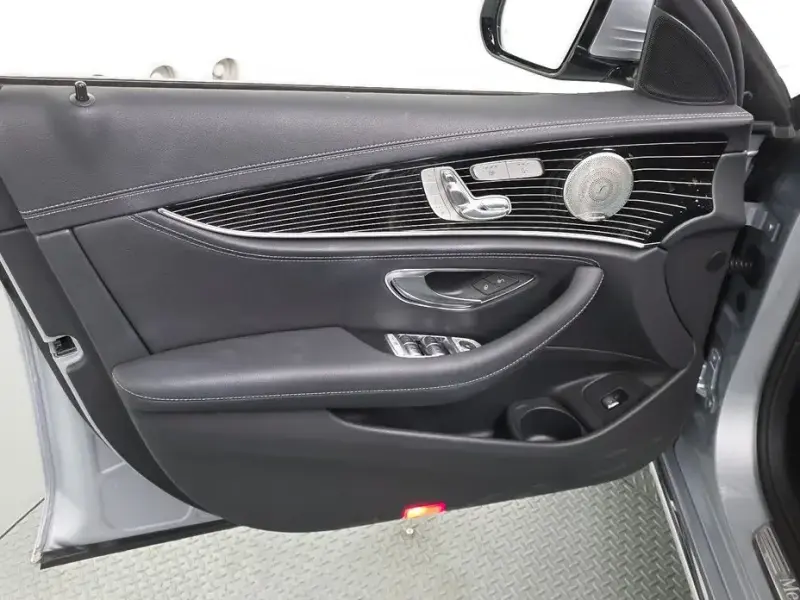 2023 Mercedes-Benz E-Класс с пробегом 32 062 км