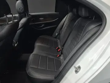 2022 Mercedes-Benz E-Класс с пробегом 25 704 км