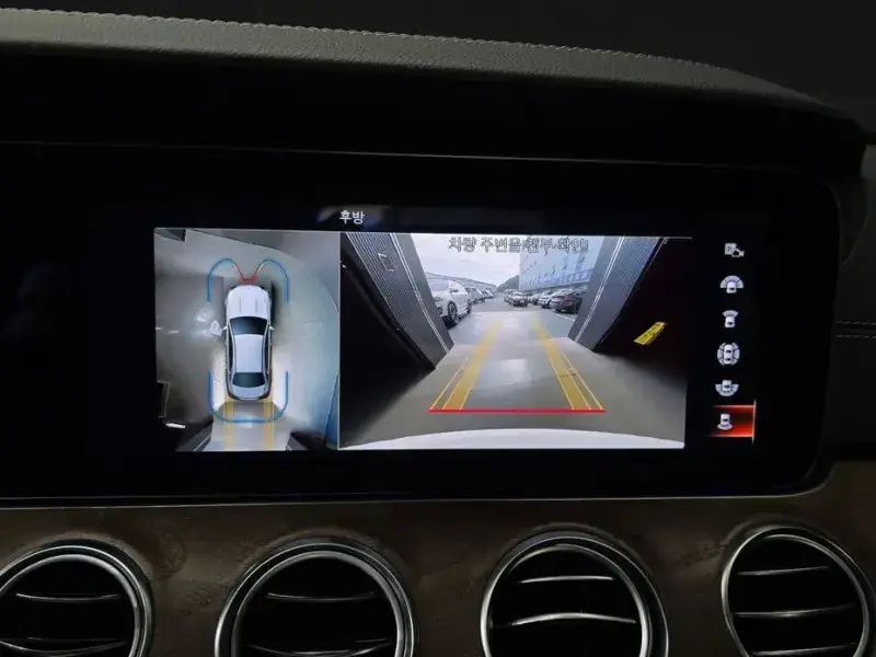 2022 Mercedes-Benz E-Класс с пробегом 25 704 км