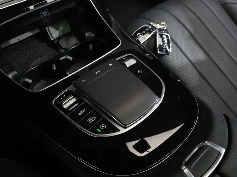 2023 Mercedes-Benz E-Класс с пробегом 32 062 км