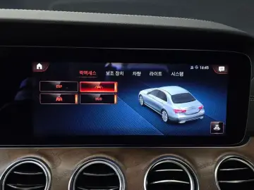 2022 Mercedes-Benz E-Класс с пробегом 25 704 км
