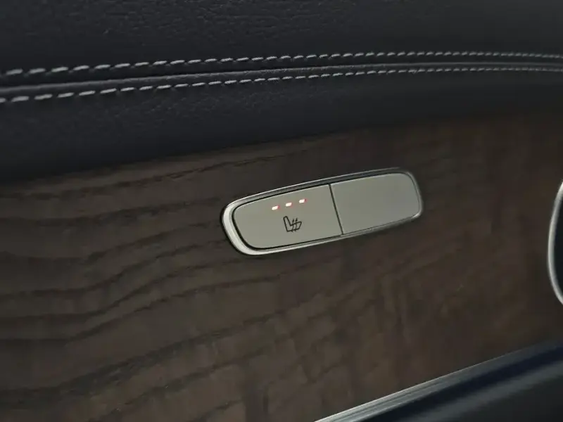 2022 Mercedes-Benz E-Класс с пробегом 25 704 км