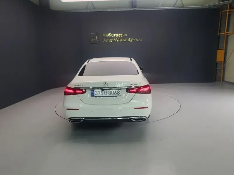 2021 Mercedes-Benz E-Класс с пробегом 68 078 км
