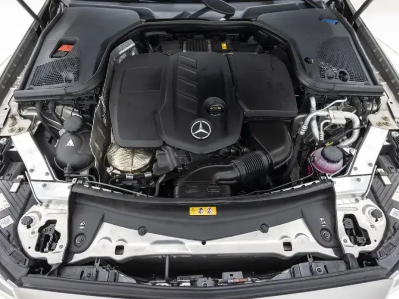 2022 Mercedes-Benz E-Класс с пробегом 14 358 км
