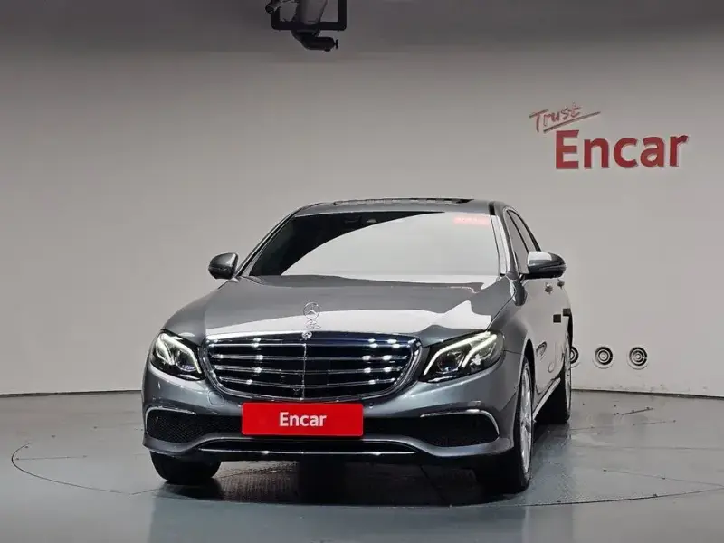2020 Mercedes-Benz E-Класс с пробегом 64 281 км