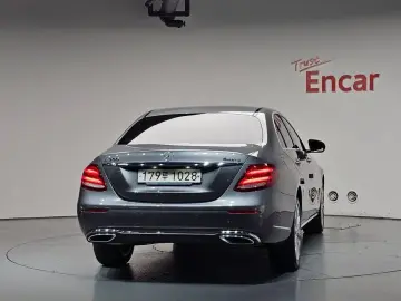 2020 Mercedes-Benz E-Класс с пробегом 64 281 км