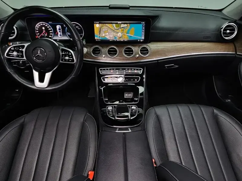 2020 Mercedes-Benz E-Класс с пробегом 64 281 км