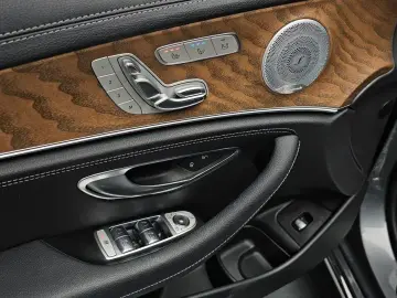 2020 Mercedes-Benz E-Класс с пробегом 64 281 км