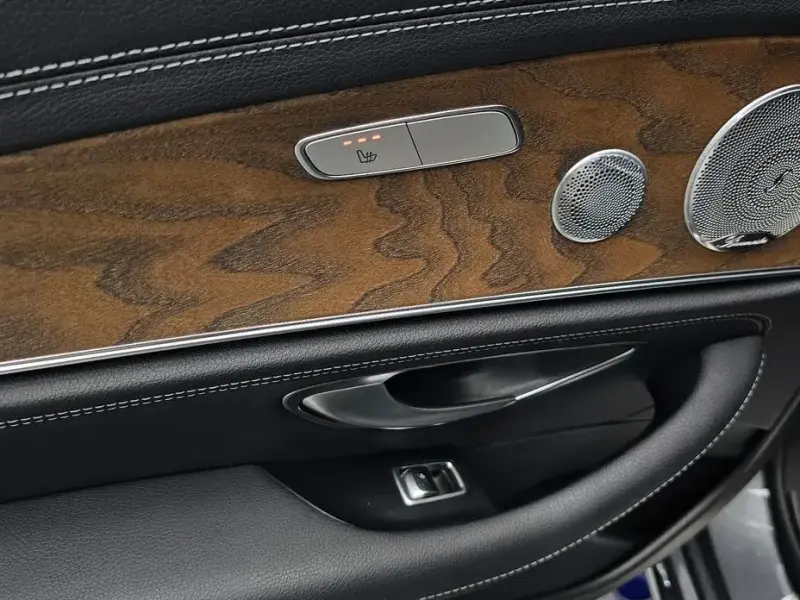 2020 Mercedes-Benz E-Класс с пробегом 64 281 км