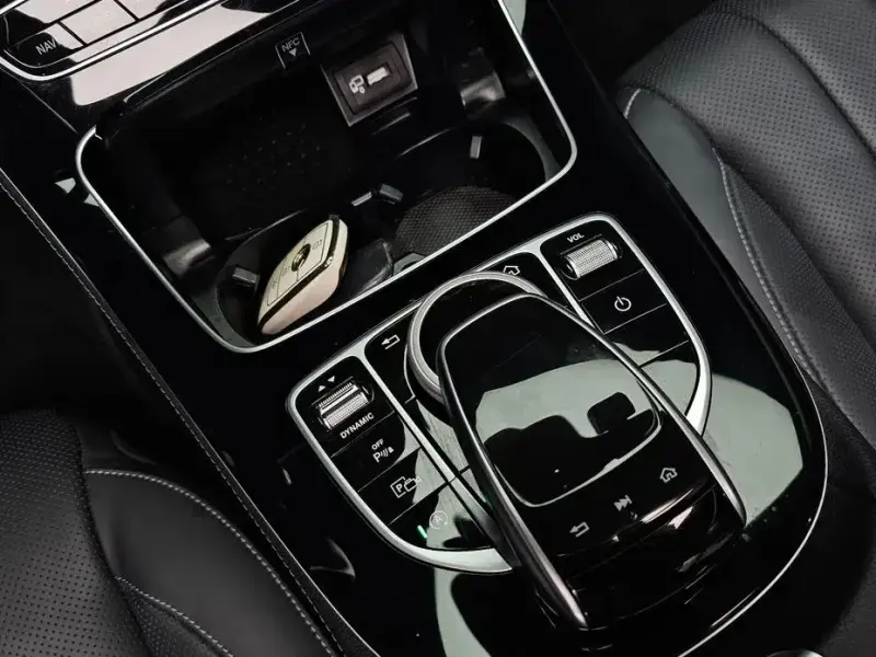 2020 Mercedes-Benz E-Класс с пробегом 64 281 км