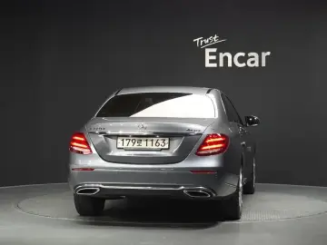 2020 Mercedes-Benz E-Класс с пробегом 116 619 км