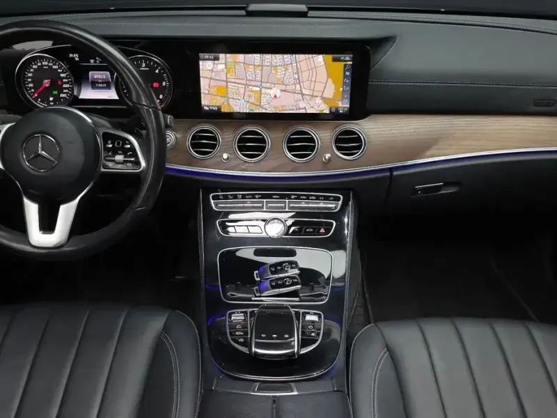 2020 Mercedes-Benz E-Класс с пробегом 116 619 км