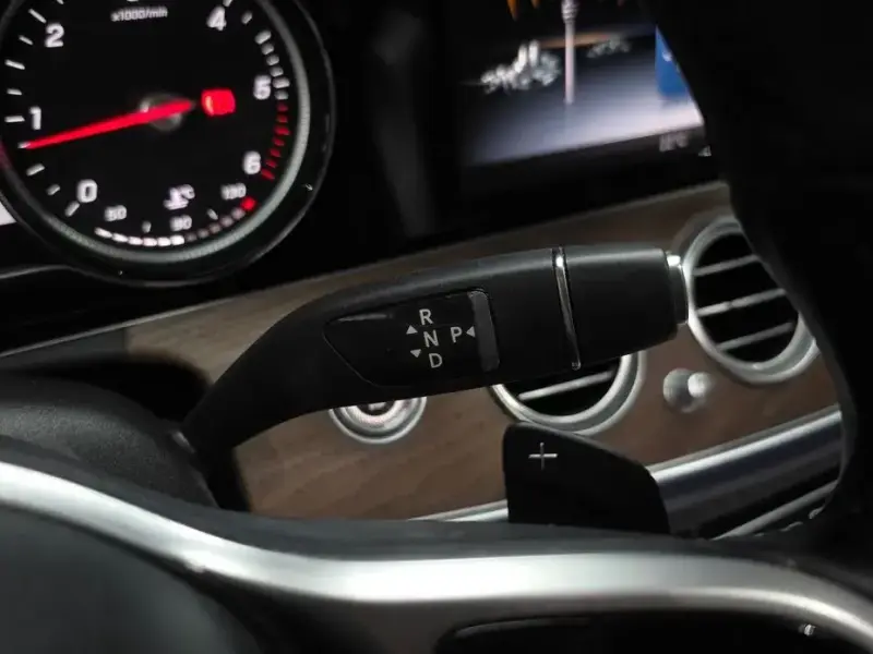 2020 Mercedes-Benz E-Класс с пробегом 116 619 км