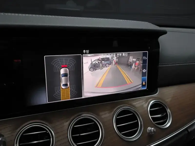 2020 Mercedes-Benz E-Класс с пробегом 116 619 км