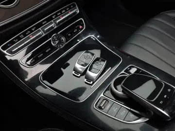 2020 Mercedes-Benz E-Класс с пробегом 116 619 км