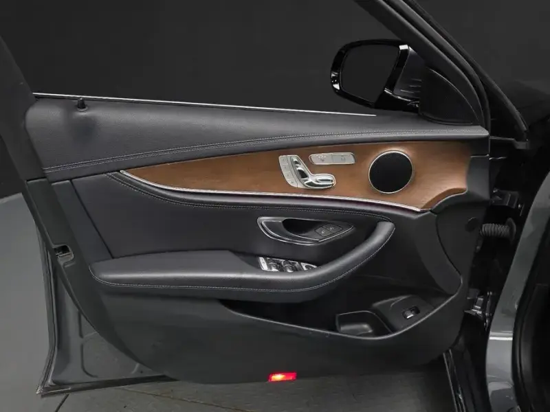 2020 Mercedes-Benz E-Класс с пробегом 116 619 км