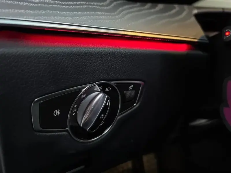 2020 Mercedes-Benz E-Класс с пробегом 38 651 км