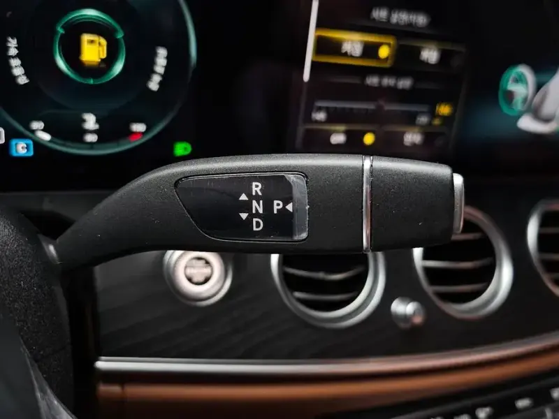 2020 Mercedes-Benz E-Класс с пробегом 184 227 км