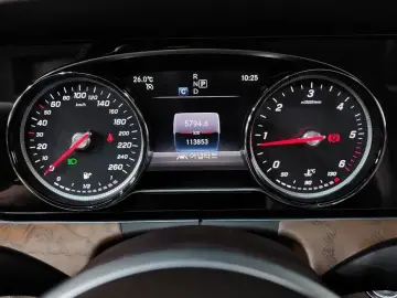 2019 Mercedes-Benz E-Класс с пробегом 113 853 км