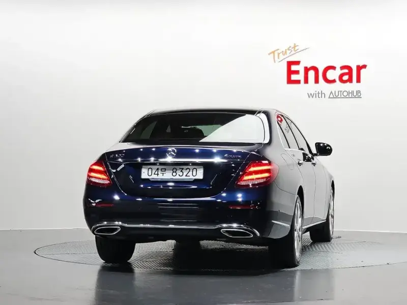 2019 Mercedes-Benz E-Класс с пробегом 42 995 км