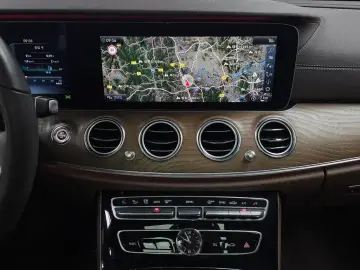 2019 Mercedes-Benz E-Класс с пробегом 42 995 км