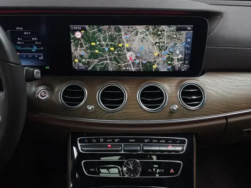 2019 Mercedes-Benz E-Класс с пробегом 42 995 км