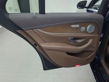 2019 Mercedes-Benz E-Класс с пробегом 42 995 км