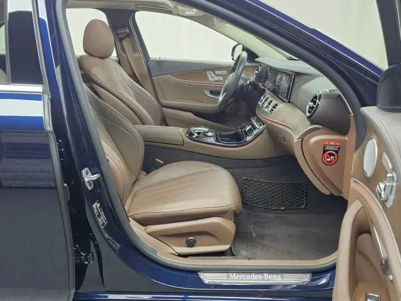 2019 Mercedes-Benz E-Класс с пробегом 42 995 км