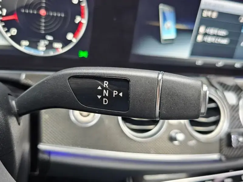 2020 Mercedes-Benz E-Класс с пробегом 112 964 км