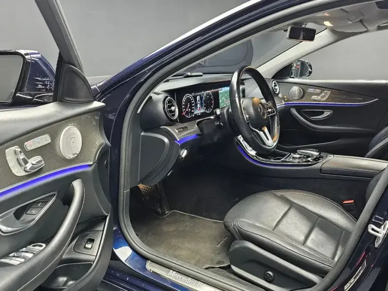 2020 Mercedes-Benz E-Класс с пробегом 112 964 км