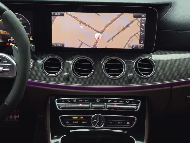 2019 Mercedes-Benz E-Класс с пробегом 64 219 км