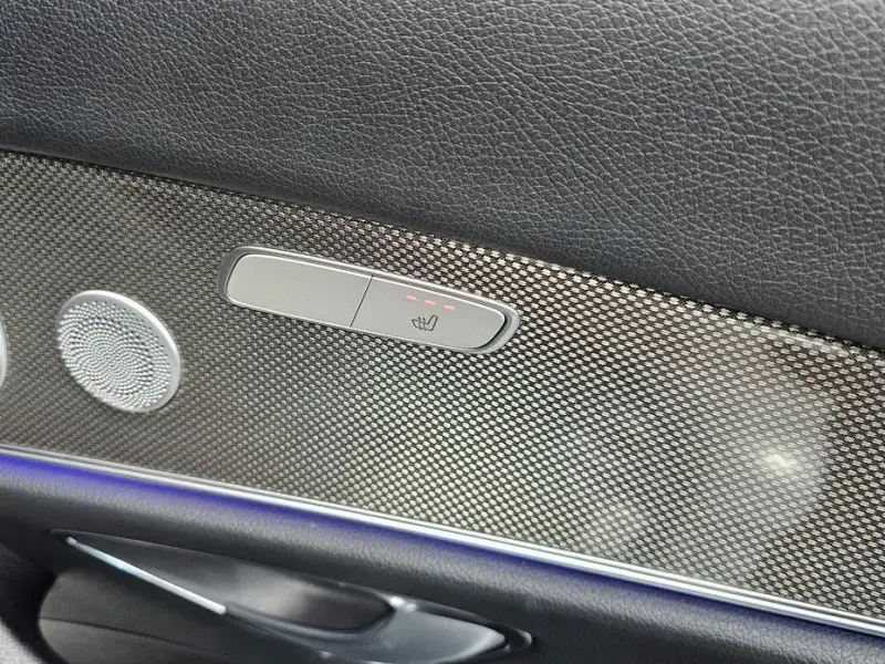 2020 Mercedes-Benz E-Класс с пробегом 112 964 км