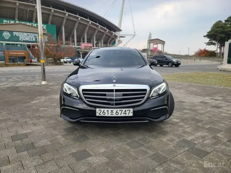 2020 Mercedes-Benz E-Класс с пробегом 135 162 км